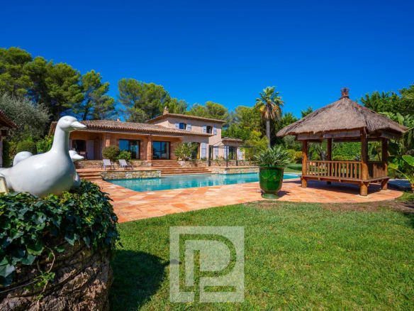 Photo de bien immobilier de luxe | Propriétés De Charme