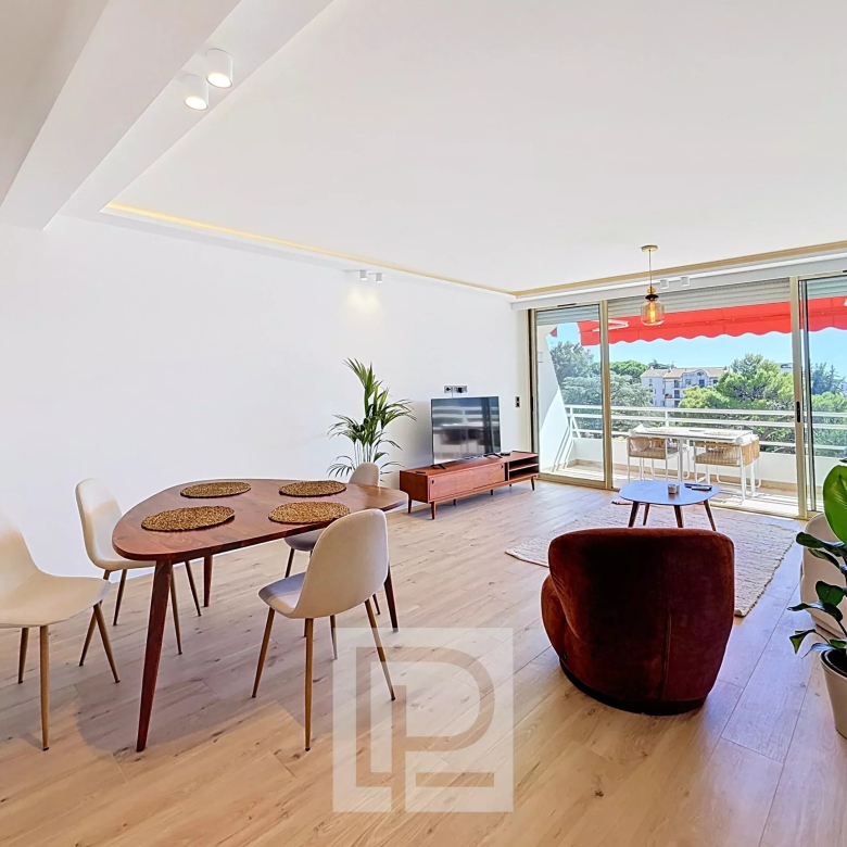 Luxury real estate photo | Charming Properties