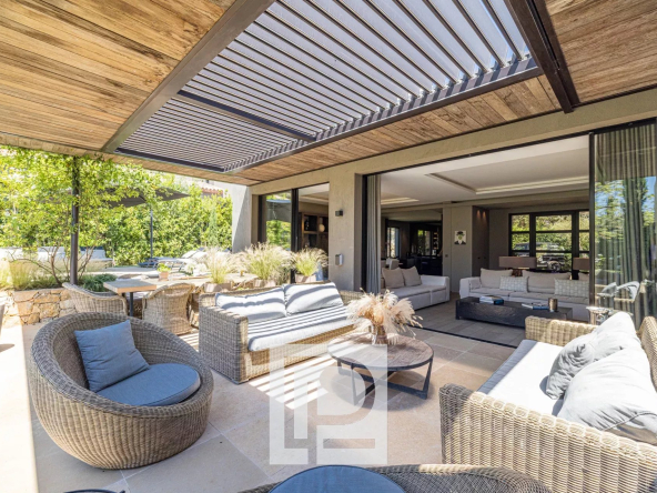 Quartier résidentiel – Sublime maison