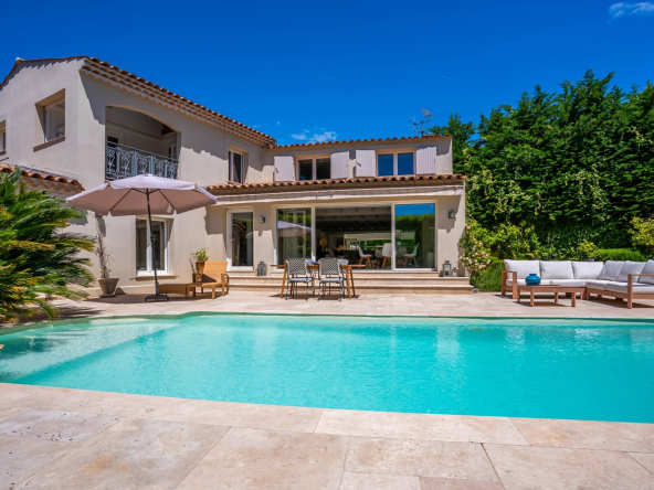 Charming Provencal villa in residential cannet