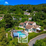 Charming Provençal villa in a secure domain
