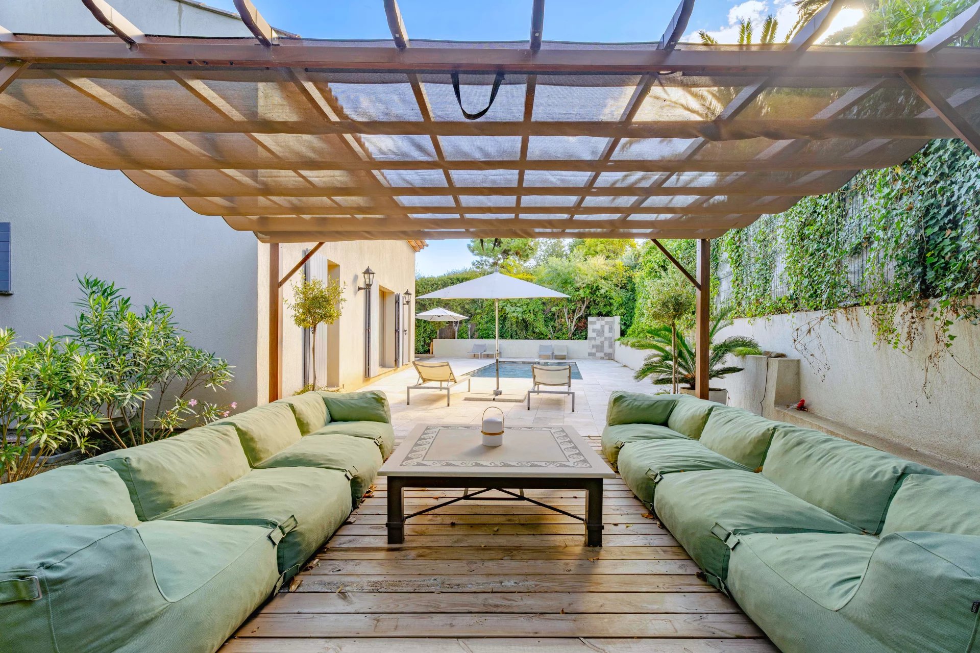 ec67c7fb11cbb8676f0a35f32b5bf816_9b62607836_1920-original