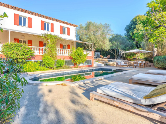 Villa à vendre à La Croisette à Sainte-Maxime