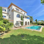 Villa belle époque vue mer panoramique à vendre à La Croisette à Sainte-Maxime
