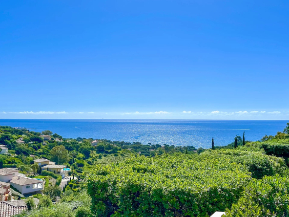 Villa vue mer à vendre à Sainte-Maxime