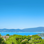 Sea view villa for sale at Sémaphore in Sainte-Maxime