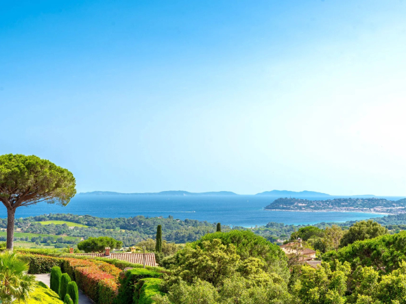 Villa vue mer panoramique à vendre La Croix-Valmer