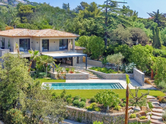 Villa neuve vue mer, Centre de Sainte-Maxime