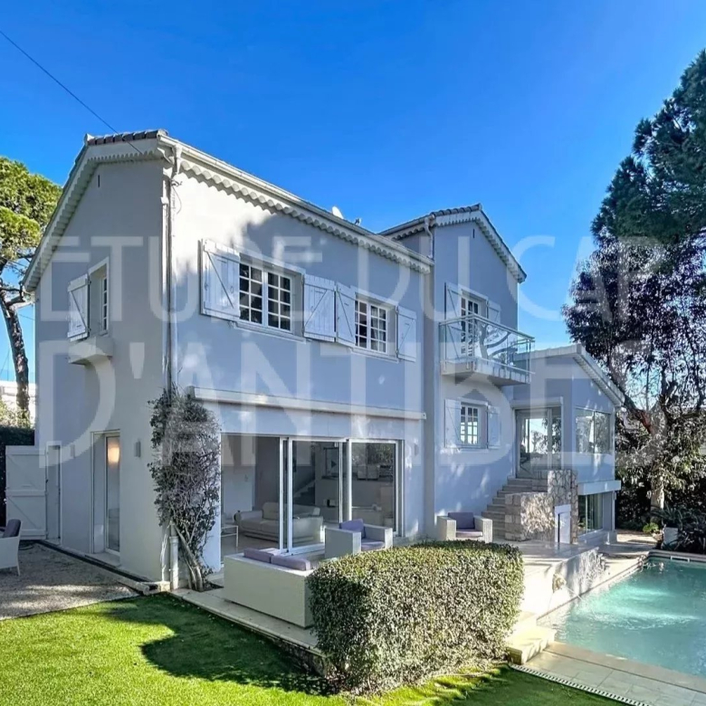 Sainte Marie, Le Porteau