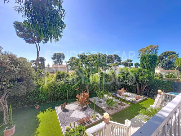 A Vendre Cap d’Antibes Villa Versant Est