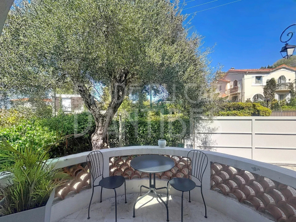 CAP D’ANTIBES  /  PARC SARAMARTEL