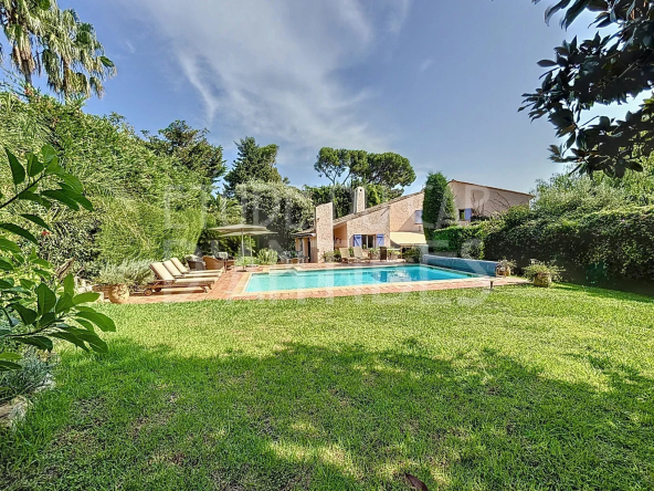 Villa au Coeur du Cap d’Antibes