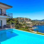 Villa de Charme à Théoule-sur-Mer : Vue sur la Baie de Cannes et les Îles de Lérins