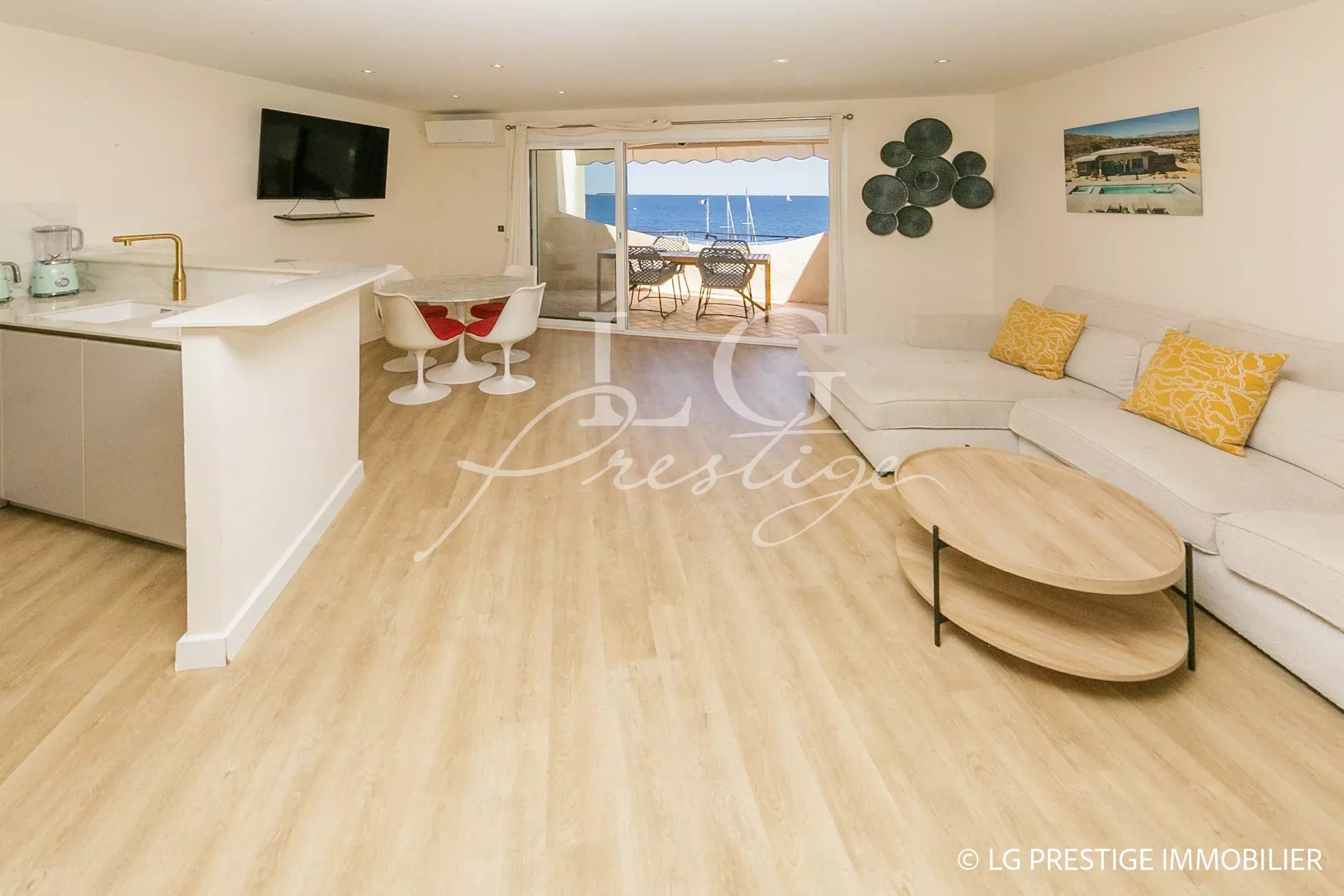 ebd08d594cbee0b9baf64209230b4f57_5c122351c9_2160-original