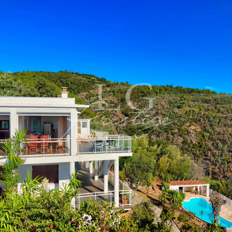 Opportunité. Villa Minelle avec terrain constructible