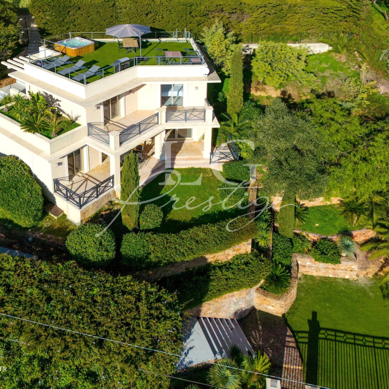 VUE  PANORAMIQUE ESTEREL APERCU MER | VILLA 171m² | STUDIO INDÉPENDANT | LES ADRETS DE L’ESTÉREL
