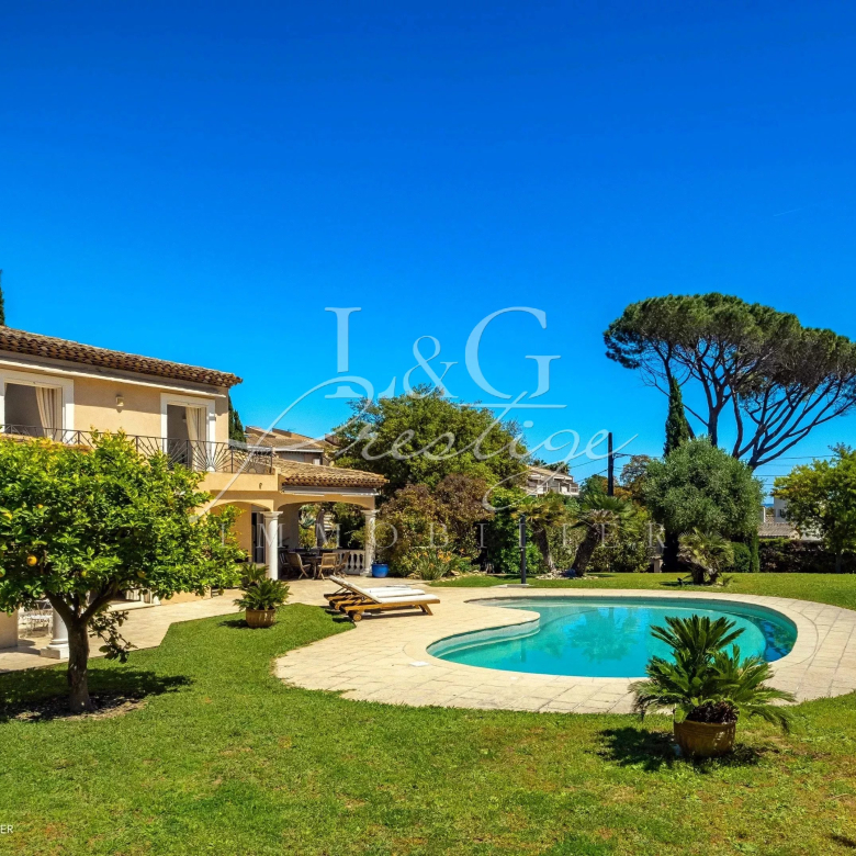 Villa Le Tignet, 6 Pièces, Vue panoramique, piscine et 2674m²