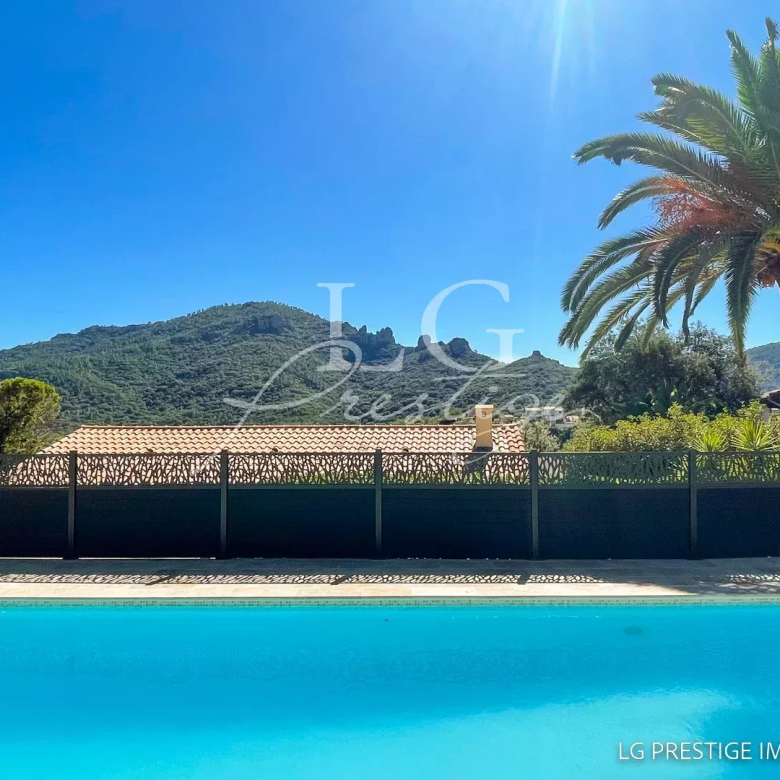 Villa neuve  Vue mer