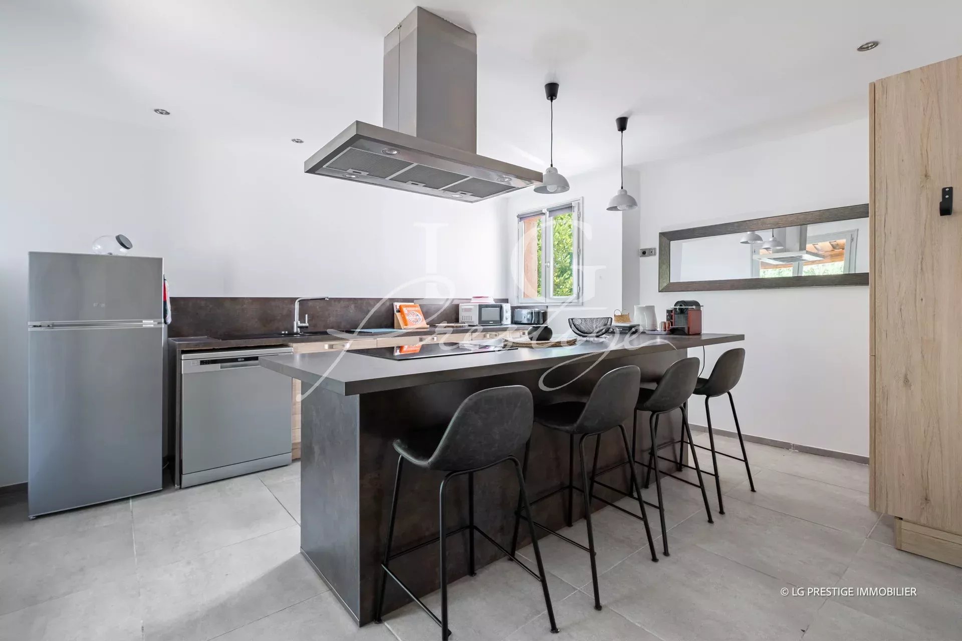 35073f902119ed01ef11151dee0e94c4_0f8d8d9cb4_1920-original