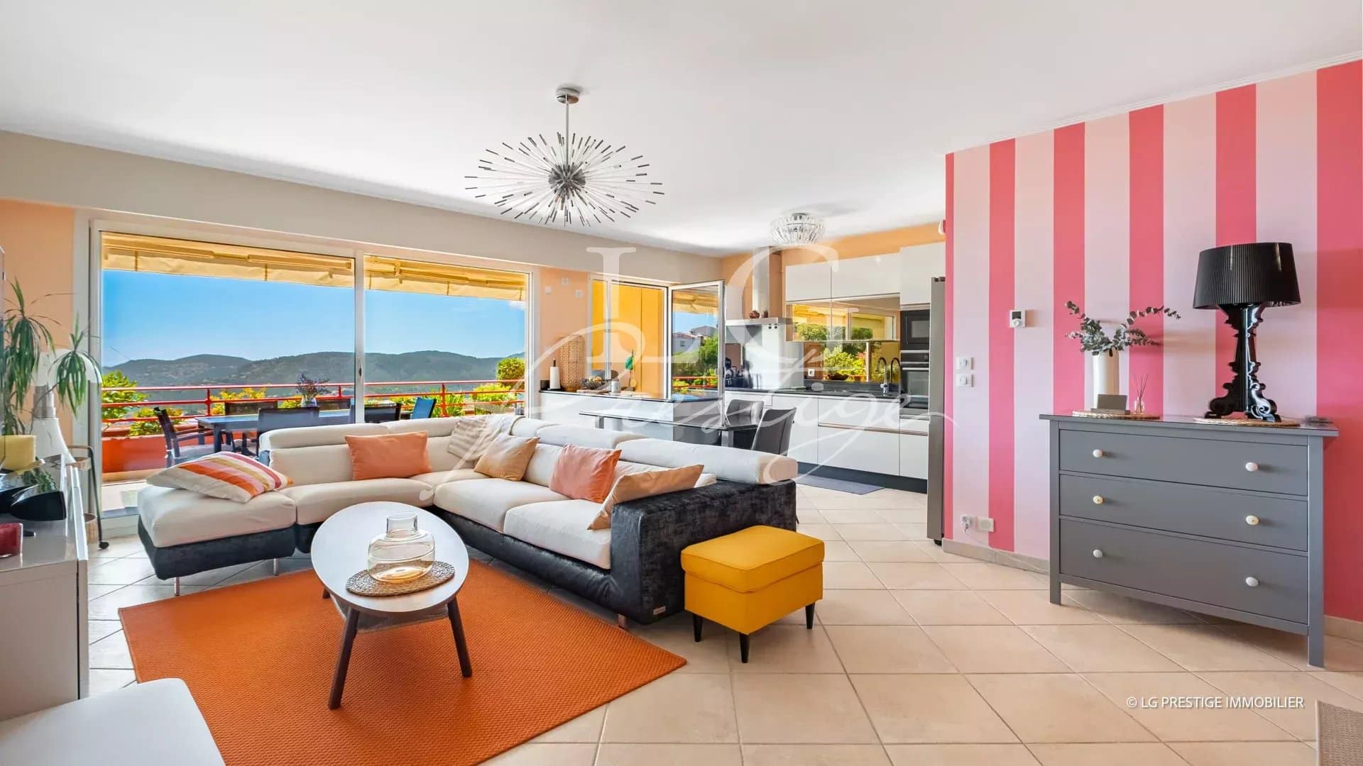 Panoramic sea view from an apartment in Mandelieu-la-Napoule, with a bright living room and a terrace.