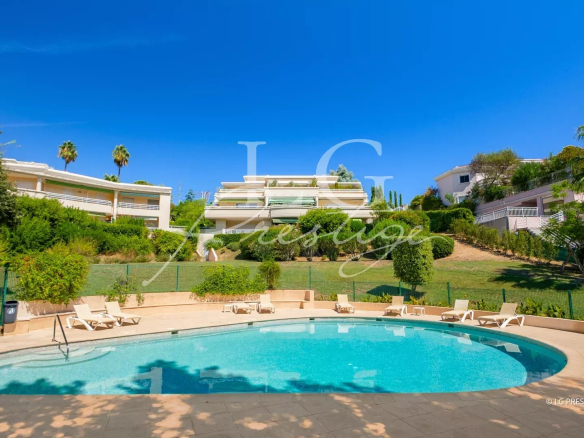 Luxury real estate photo | Charming Properties