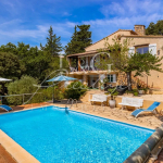For sale house Bagnols-en-Forêt with swimming pool, 5 rooms, 137.28m²