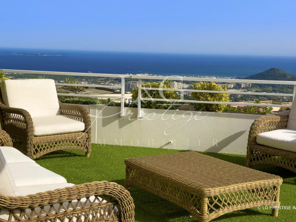 À Vendre Appartement Penthouse Mandelieu-La-Napoule, 6P, 175.5m²