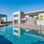 For sale Villa Fréjus with swimming pool, 8 rooms, 350m²