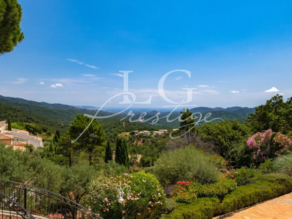 For sale Villa Les Adrets-de-l&#39;esterel with swimming pool, 9p, 332m²