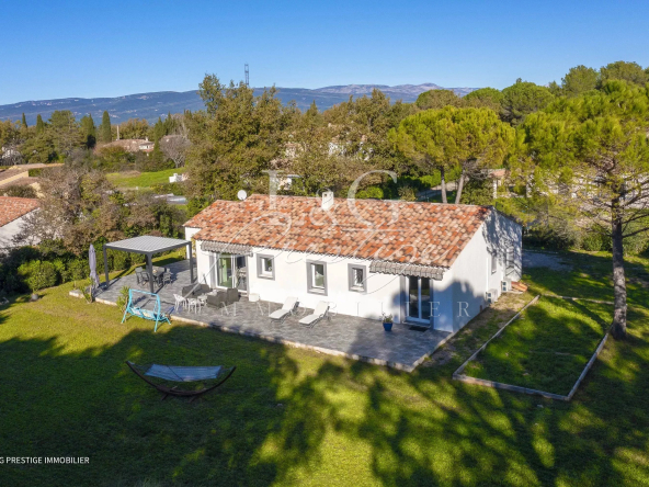 For sale Villa Bagnols-en-Forêt, 5 rooms, 128m²
