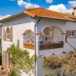 À vendre Mandelieu-la-Napoule : maison de 3 pièces avec jardin.