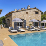 À Vendre Maison Mandelieu-La-Napoule avec Piscine, 7P, 216.05m²