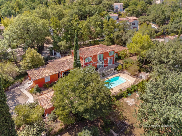For sale Bastide with swimming pool and independent apartment