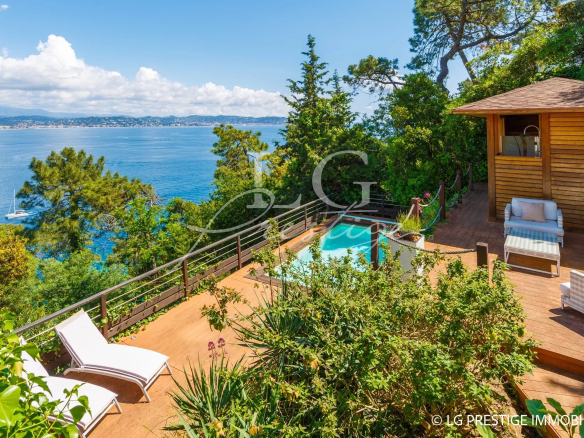 Villa d’exception en front de mer – Théoule-sur-Mer