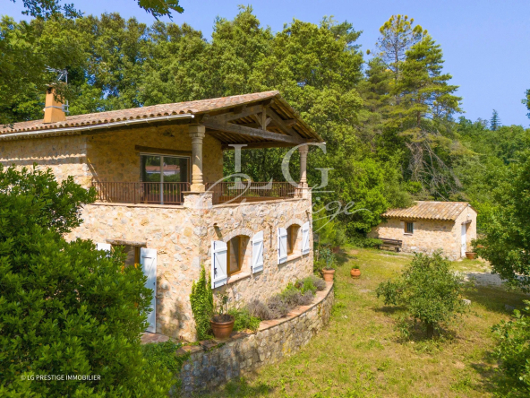 À Vendre Maison Montauroux, 5 Pièces, 141m²