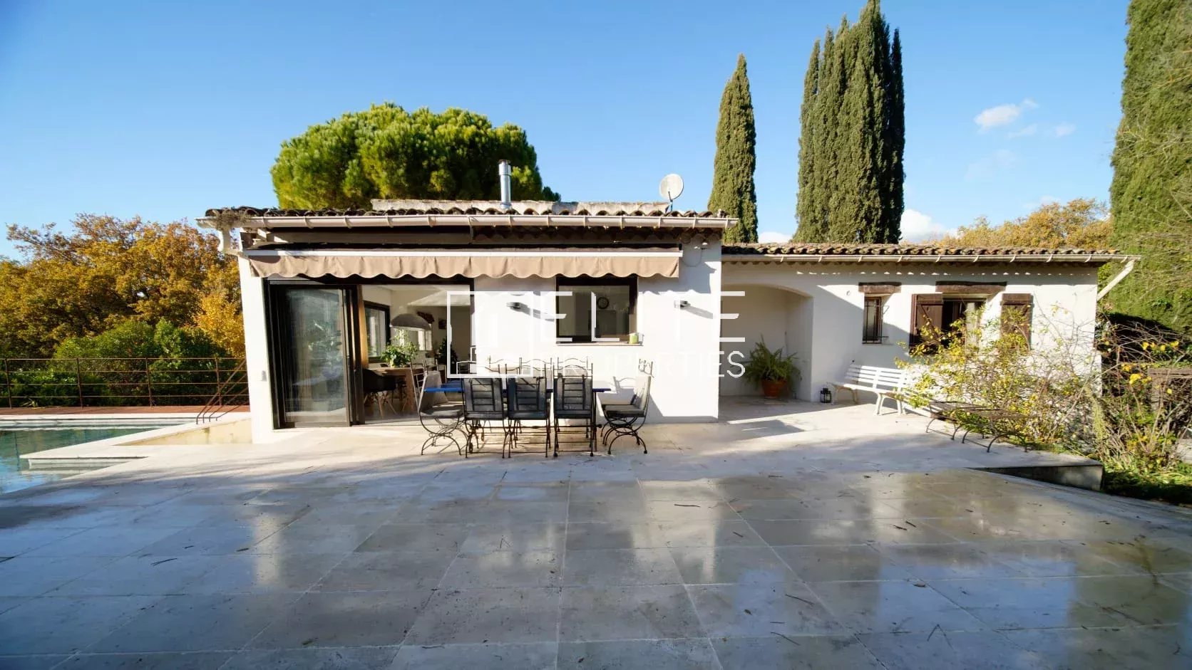 2eac921d455e5bb59fec3d851eb9c8b2_90f4238a17_1672-original