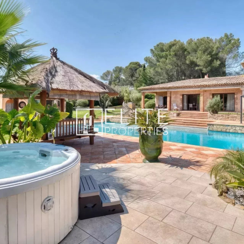 5-ROOM VILLA of 160m² PLASCASSIER