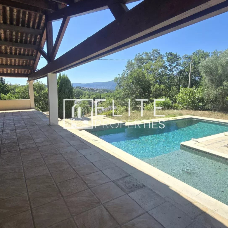 3-bedroom villa in a resort in Rivière-Noire