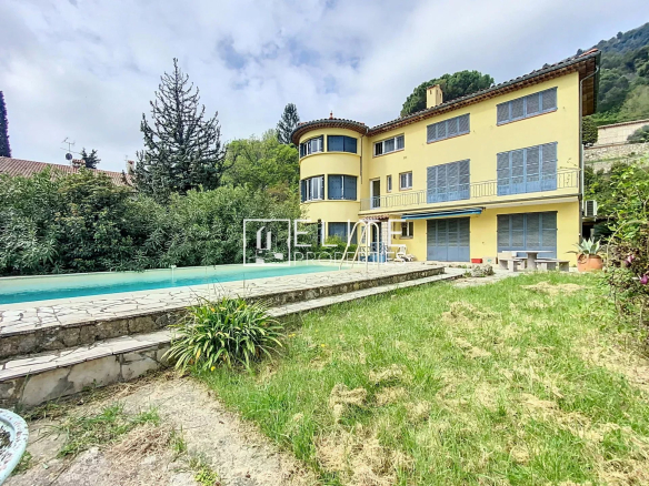 MAISON  9 PIECES 274m2 – GRASSE