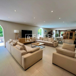 MAISON 5 PIECES 170M² SUR 2500M² DE TERRAIN GRASSE