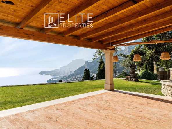 Villa en état irréprochable avec vue unique sur Monaco