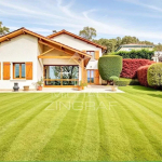 Exclusive Monts d&#39;Or Villa Panoramic view