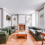 Nouveauté / Plage : Bel appartement de 105 m2 avec patio hyper-centre