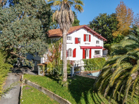Maison basque 1920 – Position dominante et vue remarquable