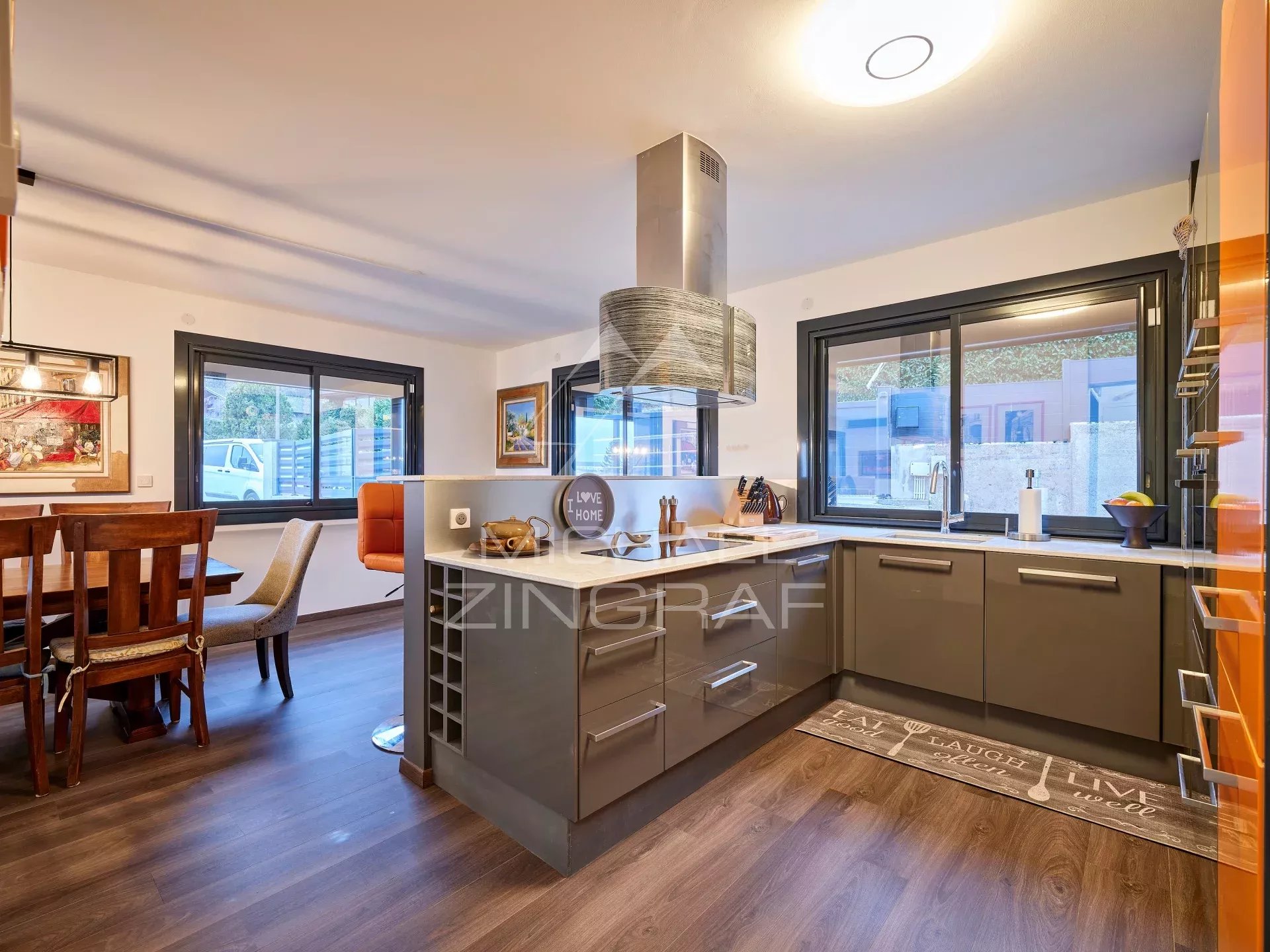 b136c96246e48e408c77755e4699c03d_283718ab01_1920-original