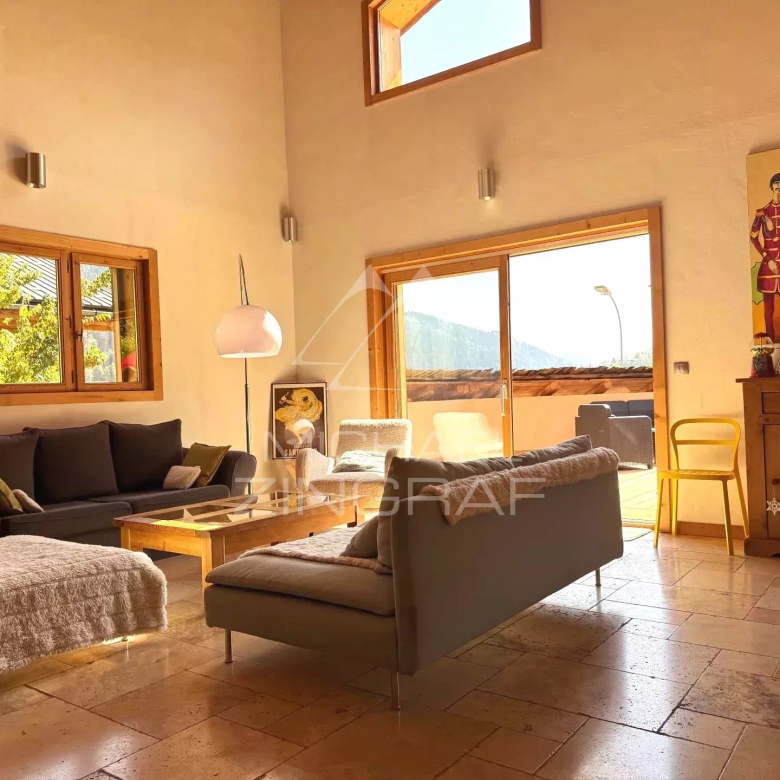 Renovated apartment – ​​Close to the center of Megève &amp; in a quiet location