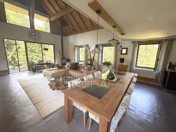 Recently built chalet/building plot in a private estate – Nature, peace and quiet with views – High rental yield – Cordon