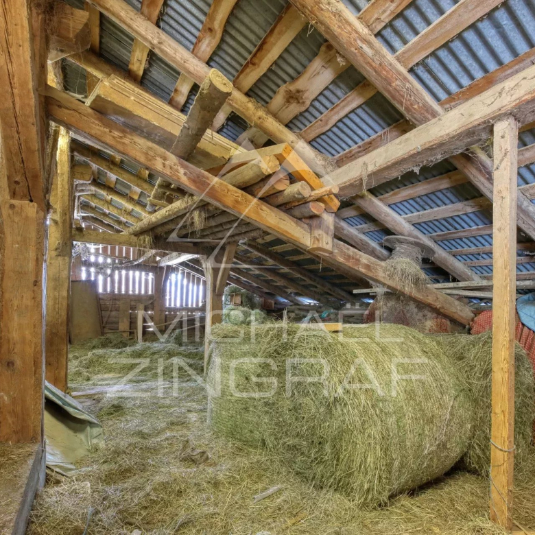 Chalet with building plot – Very close to the center of Megève on foot