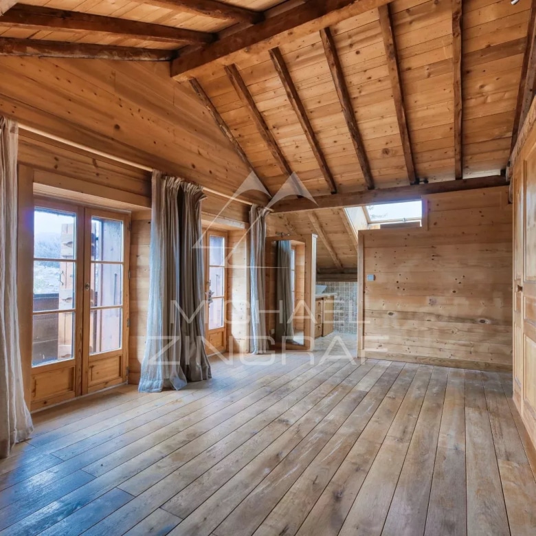 Luxury real estate photo | Charming Properties