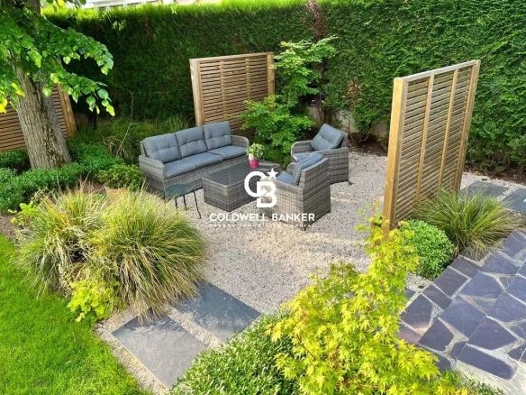 Family house 5 bedrooms garden terraces - pink blondeaux